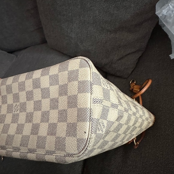 GREAT CONDITION Neverful PM Azure - Picture 11 of 12